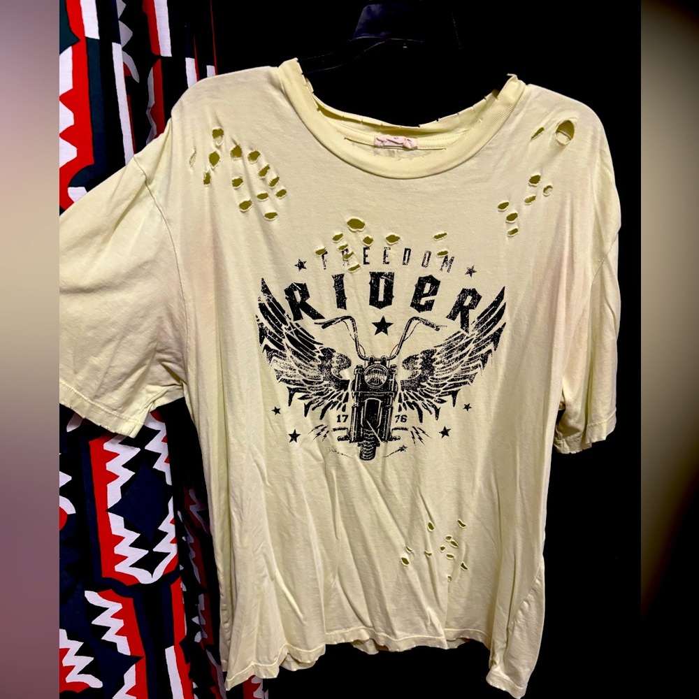 Distressed yellow tee